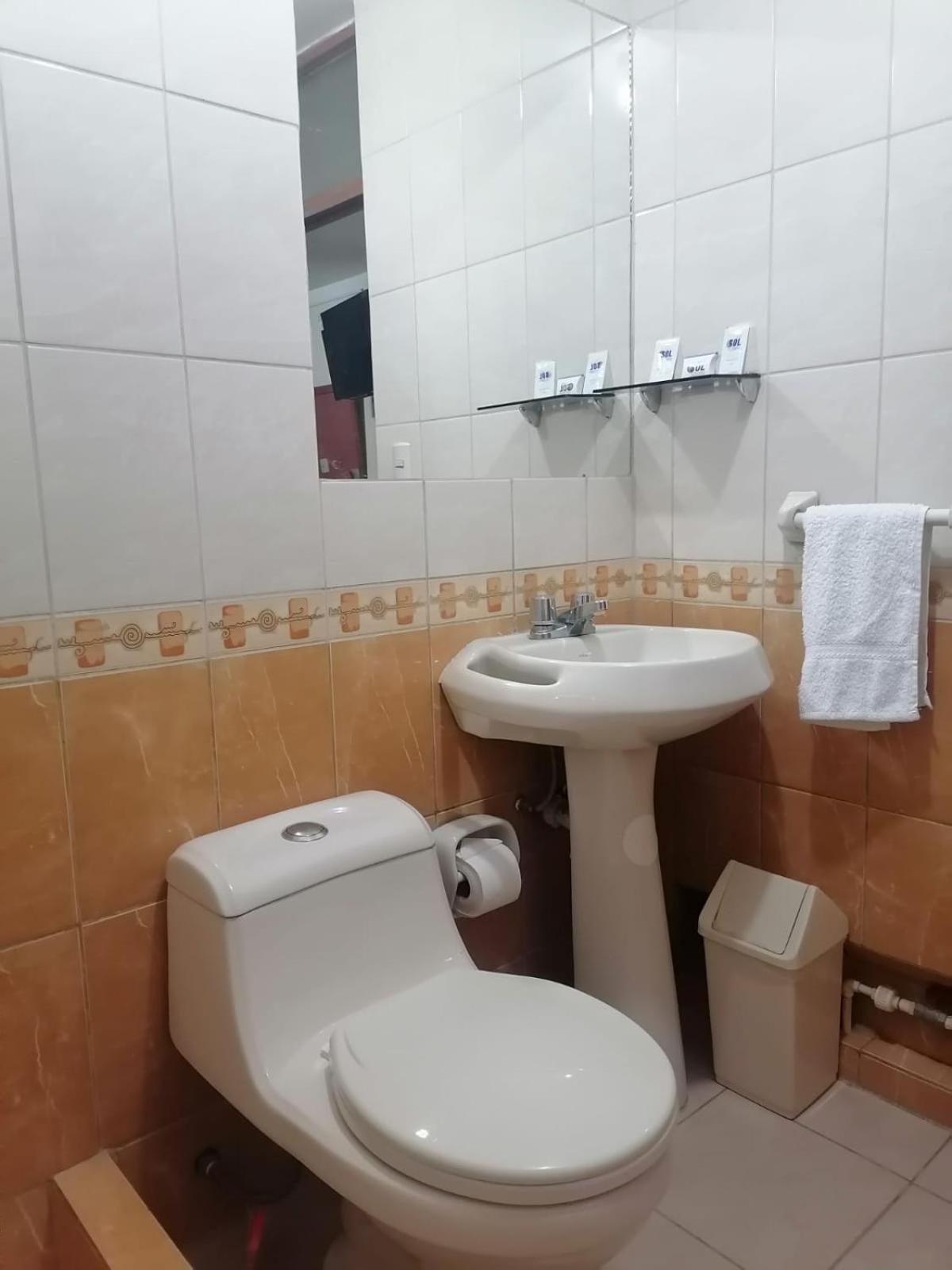 Sol De Oro Hotel Andahuaylas Dış mekan fotoğraf